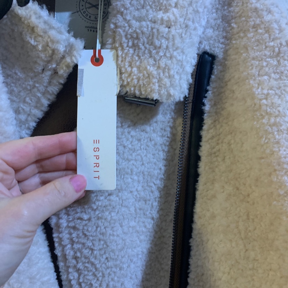 BNWT shearling coat - Picture 2 of 4